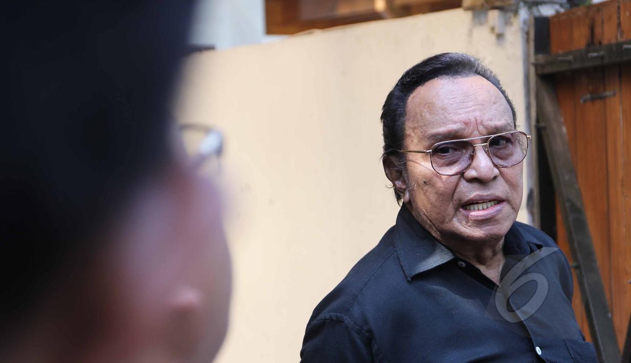 Sejumlah Komedian Datang Melayat ke Rumah  Almarhum Pepeng 