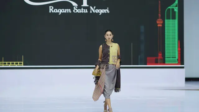 Koleksi Wanita Langgam Urban dari Pendopo (Foto Dok: Kawan Lama Group)