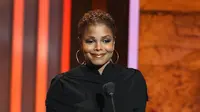 Terkenal sebagai pasangan yang tertutup, Janet Jackson dan Wissam Al Mana baru muncul di hadapan publik ketika usia kehamilan Janet telah berusia enam bulan, pada bulan Oktober 2016 lalu. (AFP/Bintang.com)