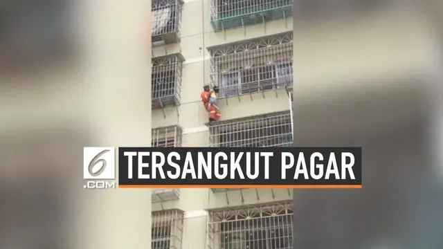 VIDEO: Kepala Bocah Tersangkut Pagar Apartemen di Lantai 4