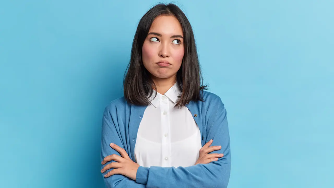 Sering Bad Mood? Ini Dia 5 Makanan yang Bisa Memperbaiki Mood Kamu