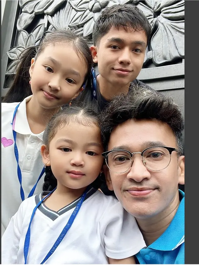 6 Potret Ruben Onsu Makin Fresh Usai Berpisah dari Sarwendah, Terkuak Alasan Cerai