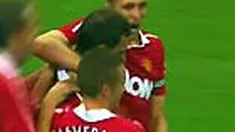 Striker muda Italia Federico Macheda mencetak dua gol untuk membantu Manchester United menggulung tim kumpulan bintang Major League Soccer 5-2 di Houston, Amerika Serikat. 