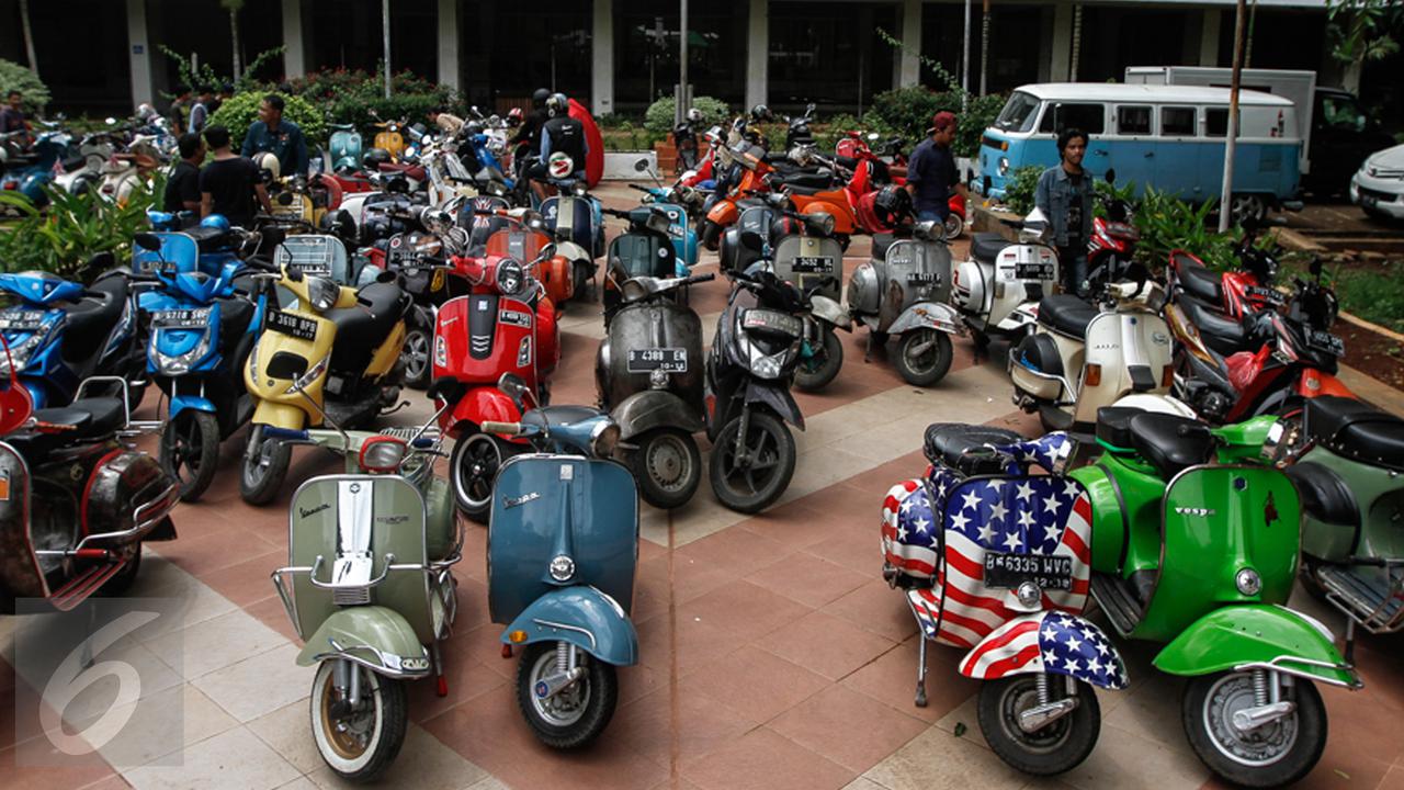 20151220- Bazaar Barang Antik di Tugu Proklamasi-Jakarta-Faizal Fanani