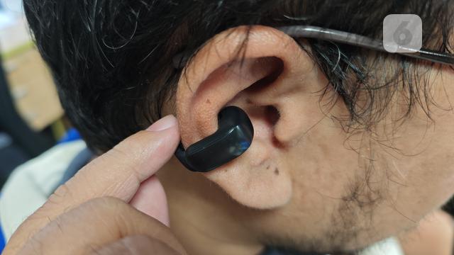 Bose Ultra Open Earbuds. Liputan6.com/Iskandar