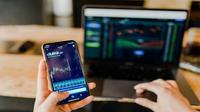 Ilustrasi investasi (Foto: Unsplash/Austin Distel)