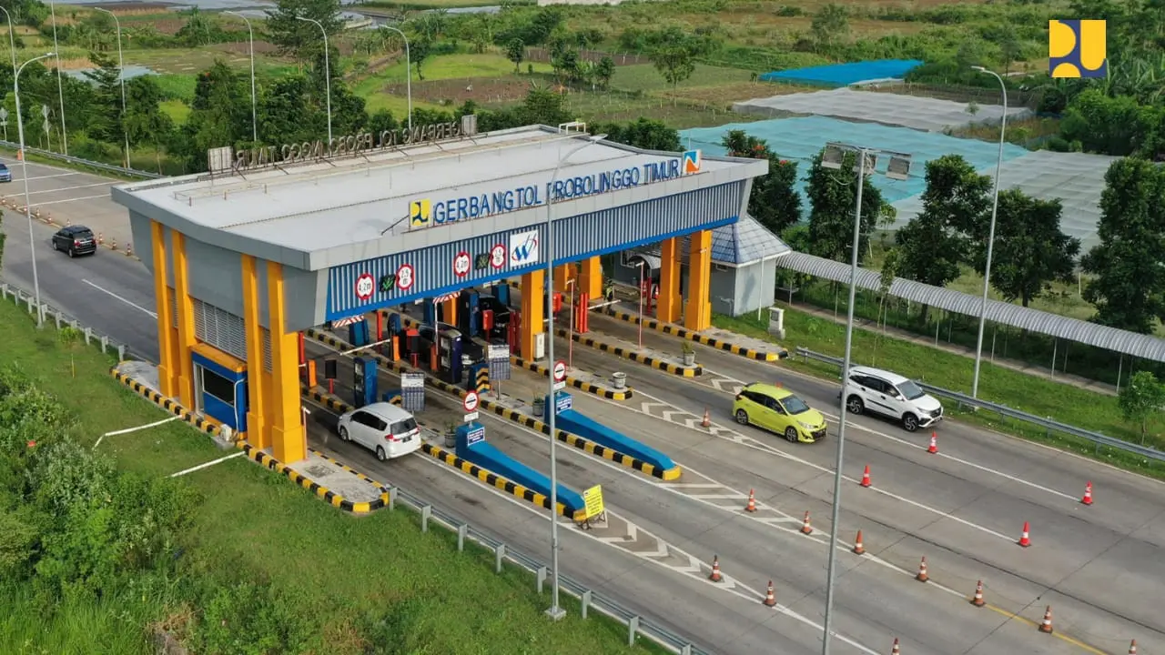 Kementerian Pekerjaan Umum dan Perumahan Rakyat (PUPR) mendorong percepatan penyelesaian pembangunan proyek Jalan Tol Trans Jawa ruas Pasuruan-Probolinggo (Paspro)