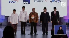 Debat perdana Pilpres 2019 sesi pertama dengan tema Hukum, HAM, Korupsi, dan Terorisme berlangsung di Hotel Bidakara, Jakarta Selatan.