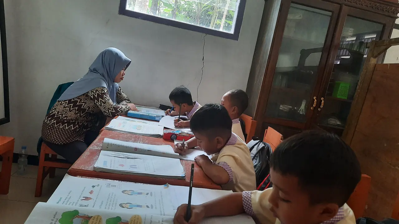 SD 03 Sadahayu hanya dapat murid baru tiap 2 tahun sekali. (Foto: Liputan6.com/Har)