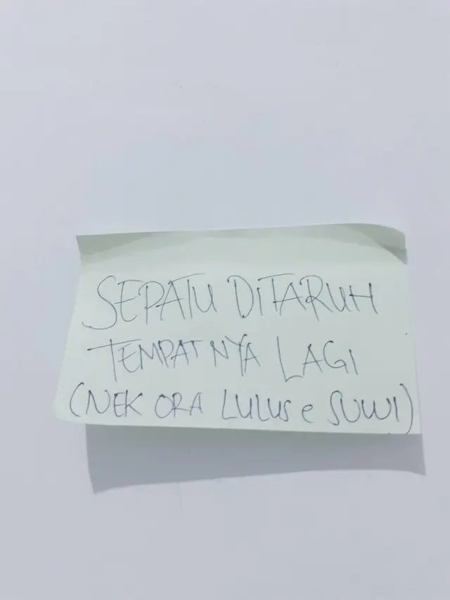 7 Tulisan Peringatan Kocak Untuk Penghuni Kos ini Bikin Ngakak