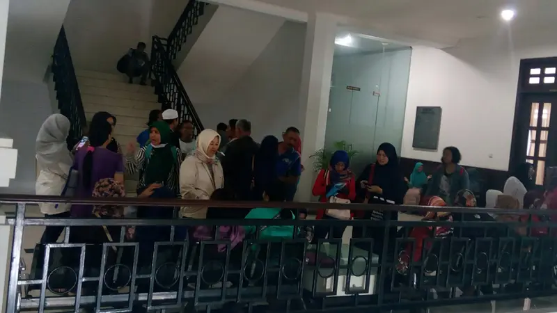 Wali Murid di Kota Malang Kompak Protes Peta Koordinat PPDB Sistem Zonasi