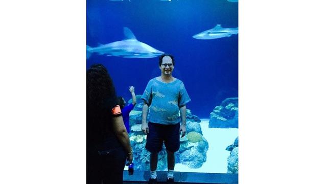 Bikin Takjub, Pria Ini Buat Sweater Persis Seperti Tempat yang Dikunjunginya