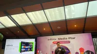Country Marketing Manager Infinix Indonesia Sergio Ticoalu umumkan Infinix akan rilis TV pintar pertamanya di Indonesia. (Liputan6.com/Agustin Setyo Wardani)