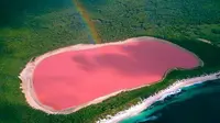 Hillier Lake yang berwarna merah muda (Foto: hillierlake.com).