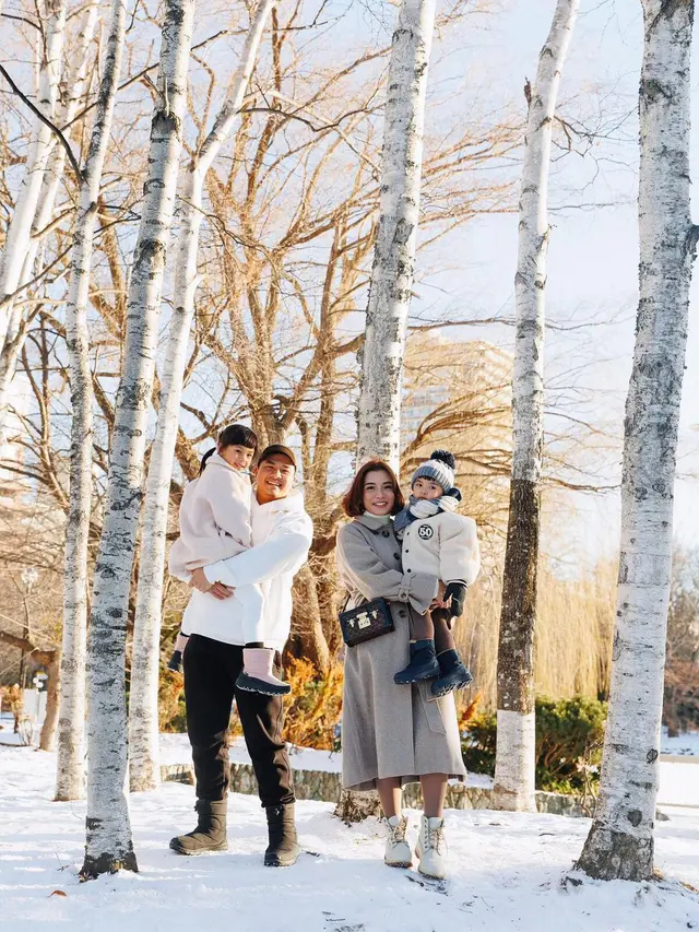 Liburan Glenn Alinskie dan Chelsea Olivia. [Foto: Instagram/chelseaoliviaa]