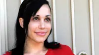 Nadya Suleman yang menjadi octuplets atau ibu dari 14 anak. (Damian Dovarganes/AP)