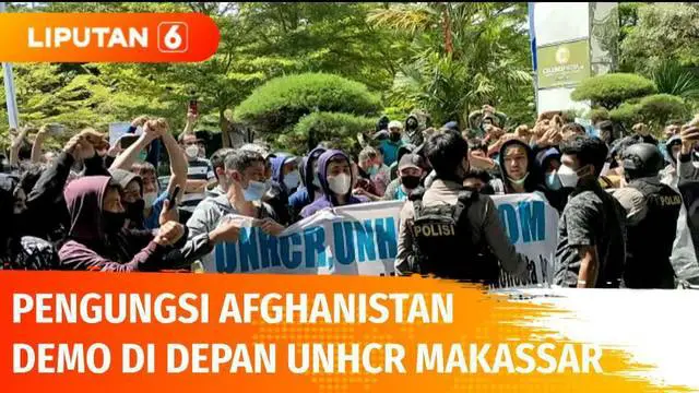 Aksi unjuk rasa menuntut pihak RS Bhayangkara Makassar dan UNHCR bertanggung jawab atas meninggalnya dua pengungsi yang dianggap tak diperlakukan dengan layak. Pengungsi juga mendesak pihak UNHCR untuk mengirimkan mereka menuju negara ketiga.