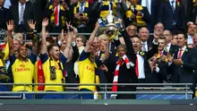 BANGGA - Arsenal mampu mempertahankan gelar juara Piala FA usai membungkam Aston Villa. (Reuters / Carl Recine)