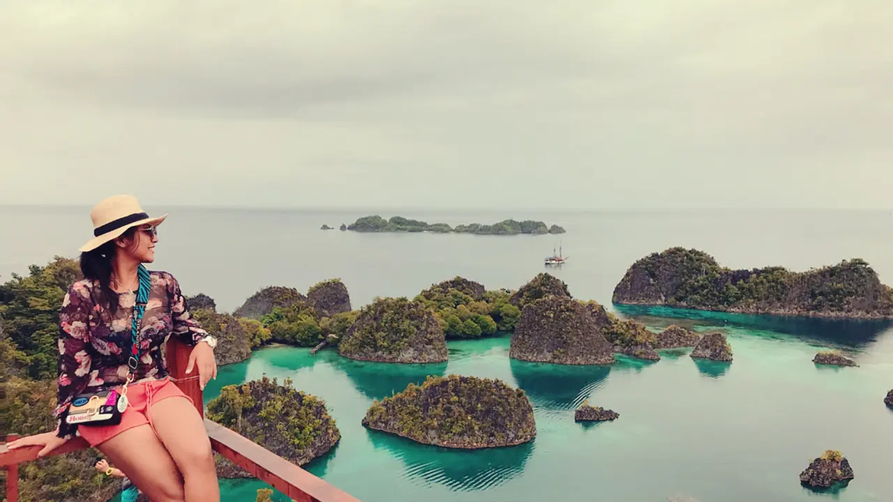 FOTO: Punya Bisnis Travel, Ini Gaya Liburan Ayu Anjani di Indonesia