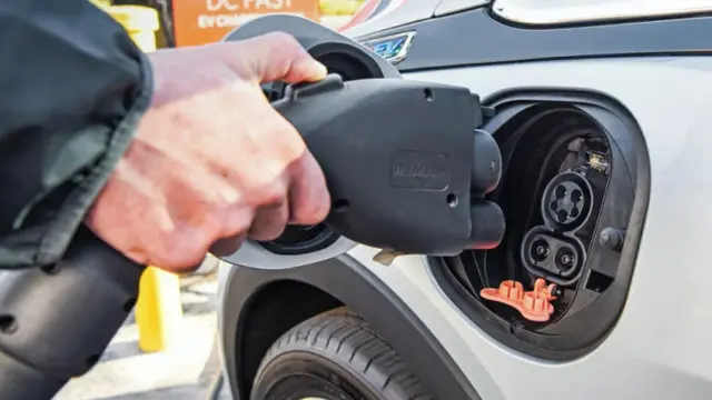 Insentif dari Pemerintah terkait mobil listrik