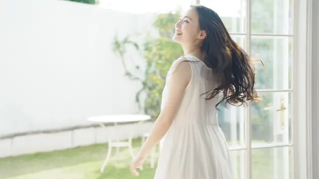 perempuan dan desember bahagia