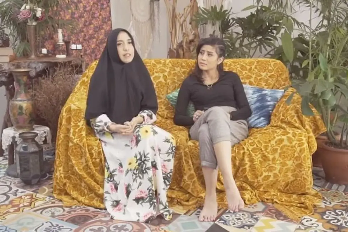 [Bintang] Taqy Malik Ng-Like Foto Cewek Lain? Salmafina Curhat ke Awkarin