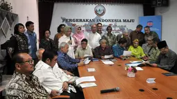 Suasana deklarasi Dewan Nasional Pergerakan Indonesia Maju (PIM) di Jakarta, Senin (4/4/2016). Dewan Nasional PIM berisi tokoh lintas agama, suku dan profesi yang bergerak untuk memajukan kehidupan bangsa. (Liputan6.com/Johan Tallo)