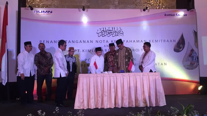 MUI menandatangani Nota Kesepahaman (MoU) dengan PT Kimia Farma Tbk.