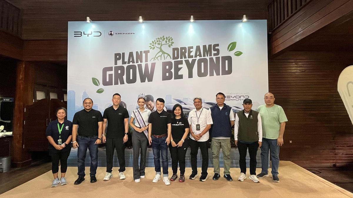 BYD dan BEYOND Kompak Tanam Mangrove, Target Serap 10 Ton Karbon per Tahun