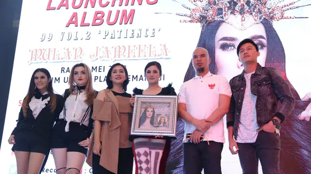 [Bintang] Mulan Jameela - Ahmad Dhani