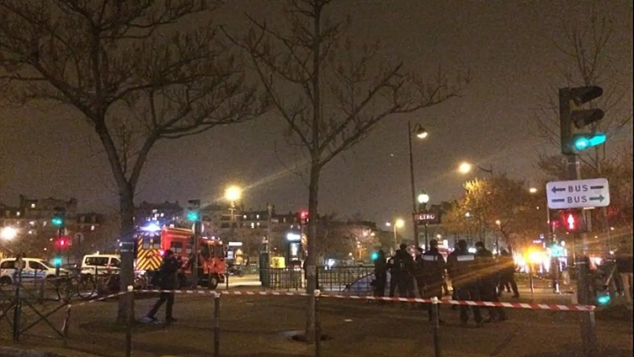 Ledakan dan Asap Penuhi Stasiun Kereta Paris, Penumpang Panik 