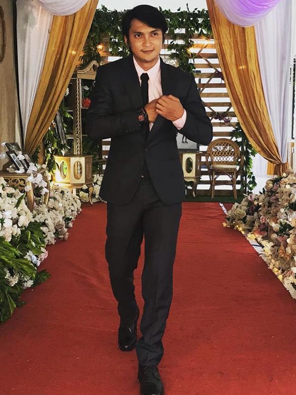 Aktor sinema Reiner Manopo tetap awet muda dan masih betah single di usianya ke 33 tahun. (Sumber: Instagram/@reinermanopo)