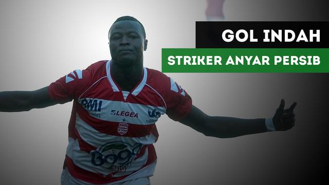 Ezechiel N'Douassel pernah mencetak gol-gol indah sebelum memutuskan gabung ke Persib Bandung.