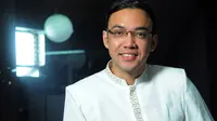 Sandy Tumiwa Ditangkap Bareng Seorang Teman Wanita