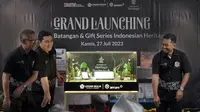 PT Aneka Tambang Tbk (Antam) meluncurkan produk perak dan emas seri terbaru dengan tema Indonesian Heritage. Antam memproduksi 6 desain perak batangan dan emas 4 desain. (Dok Antam)