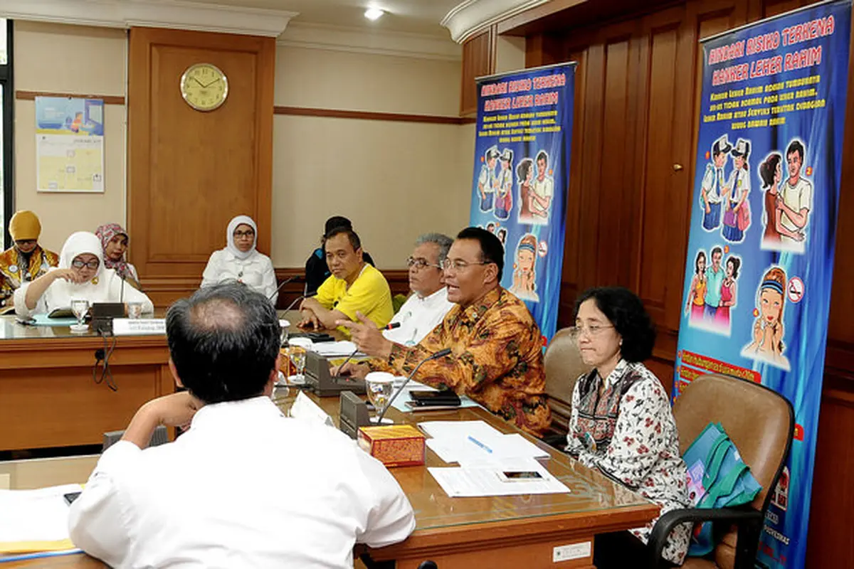 Banyak Pengobatan Aneh, Tanggung Jawab Siapa?