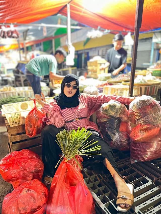 6 Potret Terbaru Shindy Samuel Usai Dua Tahun Operasi Bariatrik, Bikin Pangling