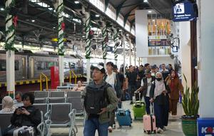 KAI berikan diskon tarif perjalanan KA saat momen Libur Natal dan Tahun Baru 2026 pada 22 Desember 2025-10 Januari 2026. (Foto: KAI)