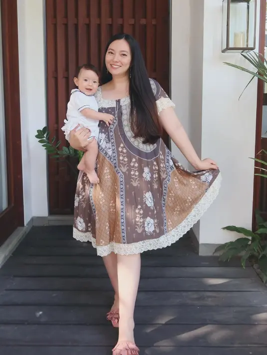 (Instagram/asmirandah_89)