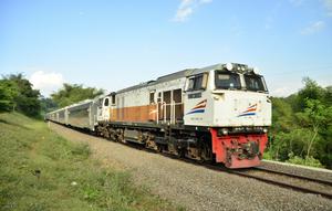 Ilustrasi kereta api. (Photo by Haidan on Unsplash)