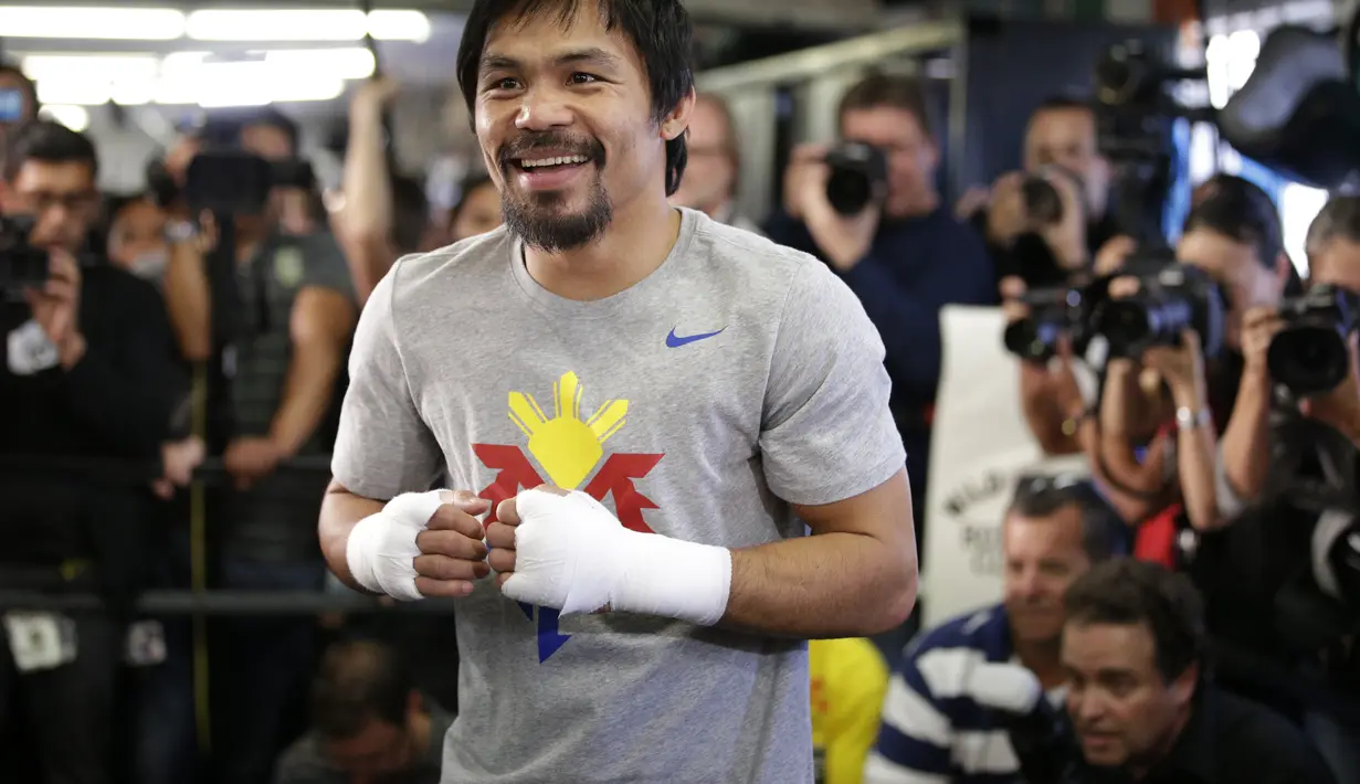Pacquiao sedang berlatih di Wild Card Boxing, Los Angeles. (AP Photo/Jae C. Hong)