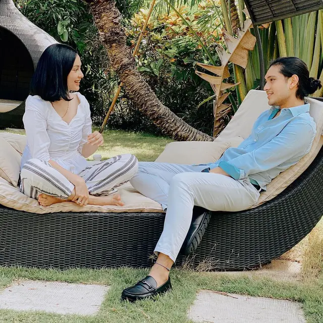 Giorgino Abraham dan Clara Bernadeth