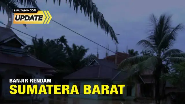 Bencana banjir dan longsor melanda sejumlah wilayah di Kabupaten Limapuluh Kota, Sumatera Barat pada Senin (18/12/2023). Ketinggian air mencapai satu meter di dalam rumah.