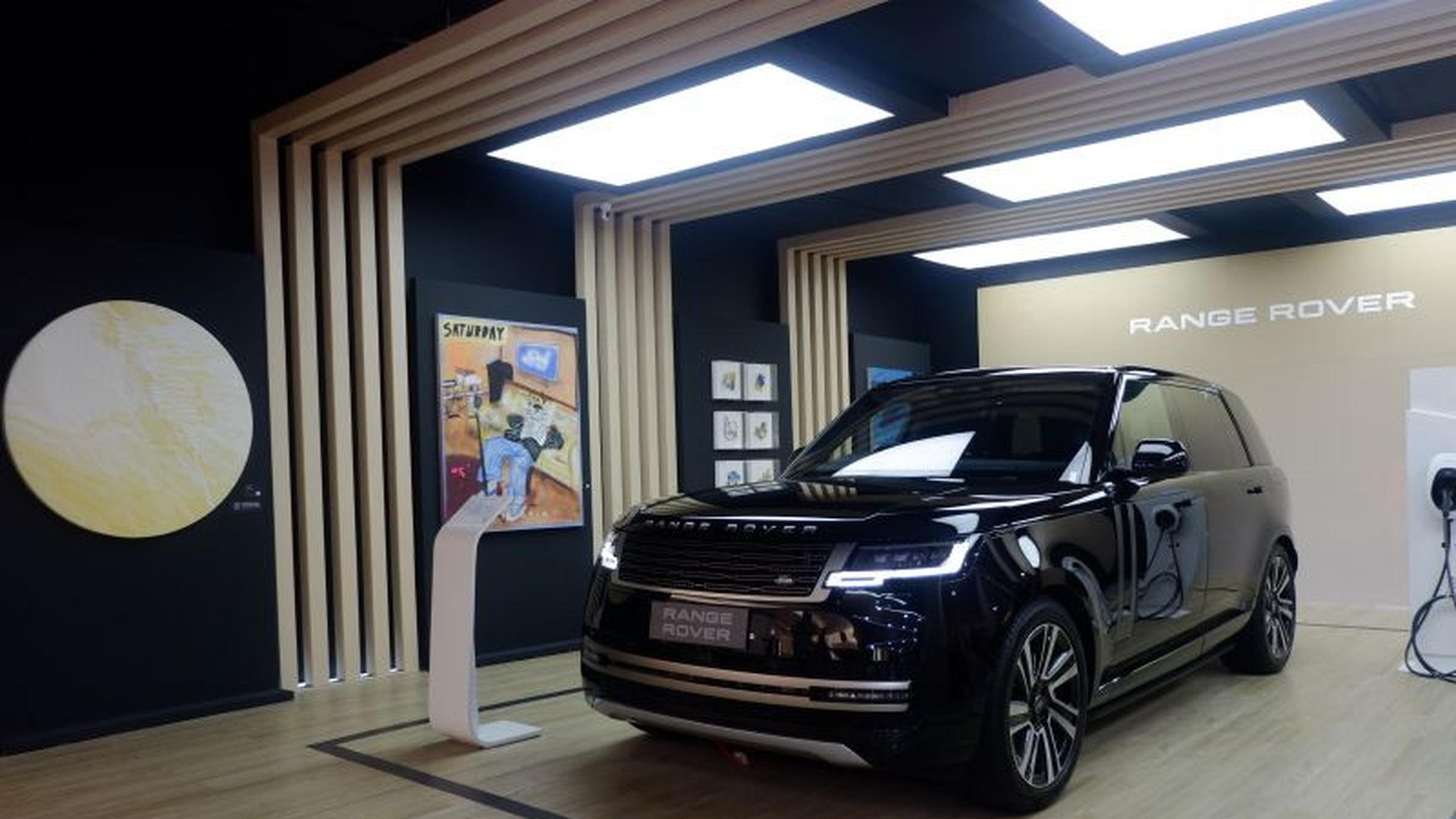Update Harga Range Rover Terbaru di Indonesia, Mana yang Paling Worth It?
