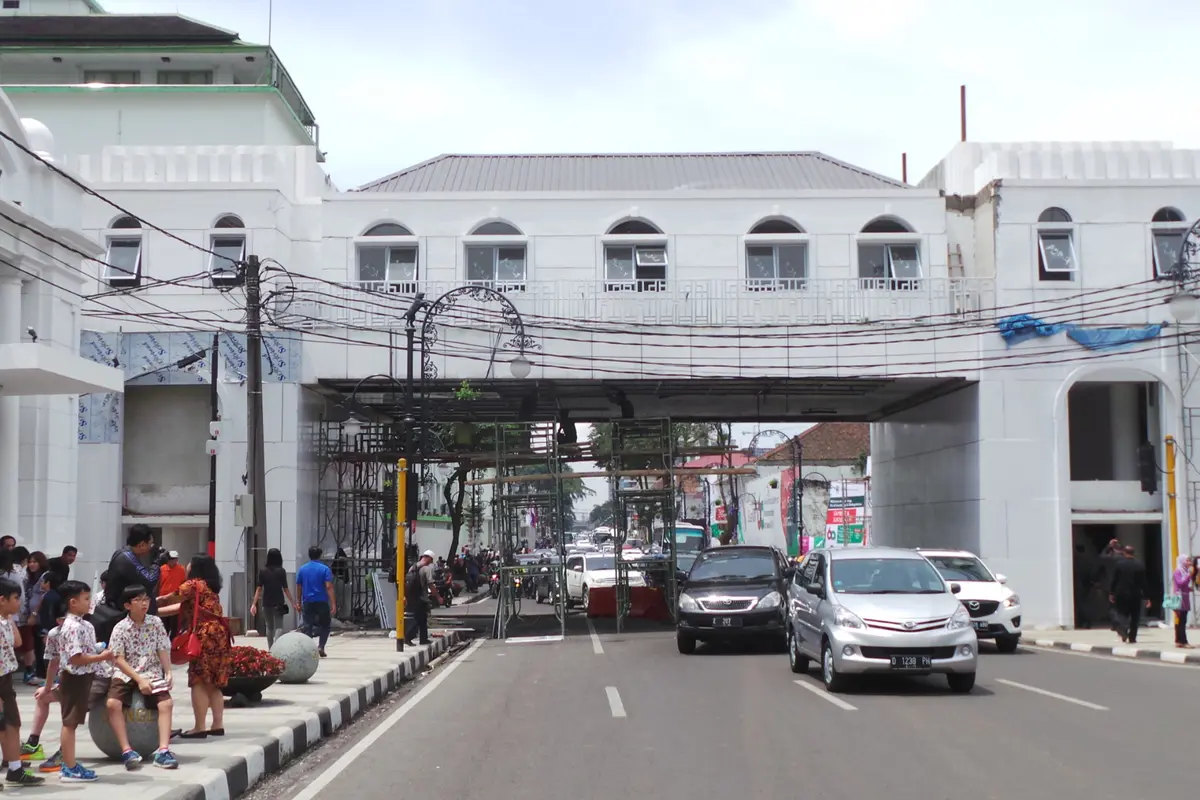 Hasil 'Dandan' Ala Eropa Bandung Demi KAA