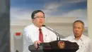 Menteri Keuangan Bambang Brodjonegoro (kiri) saat konferensi pers usai mengikuti rapat kabinet terbatas di Kantor Presiden, Jakarta, Kamis (30/10/2014). (Liputan6.com/Herman Zakharia)