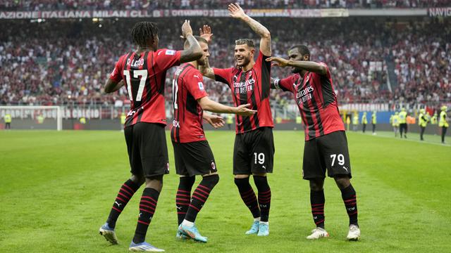 FOTO: Kalahkan Atalanta, AC Milan Makin Dekat Raih Scudetto