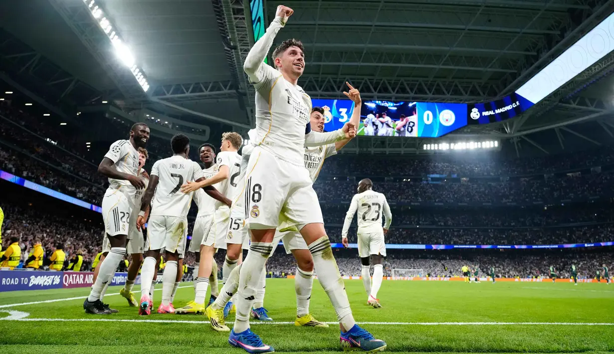 TIga gol Federico Valverde di babak pertama membawa Real Madrid meraih kemenangan krusial di leg pertama babak 16 besar Liga Champions 2025/2026. Tampak dalam foto, pemain Real Madrid, Federico Valverde, merayakan golnya pada pertandingan leg pertama babak 16 besar Liga Champions 2025/2026 melawan Manchester City di stadion Santiago Bernabeu, Rabu 11 Maret 2026 waktu setempat atau Kamis 12 Maret 2026 dini hari WIB. (AP Photo/Jose Breton)
