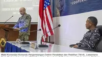 Korps Marinir dan Angkatan Laut AS memulai latihan Cooperation Afloat Readiness and Training (CARAT) Indonesia 2022 bersama TNI Angkatan Laut dan Korps Marinir (KORMAR RI) di Surabaya pada 7 Desember 2022&nbsp;(Kedubes AS).