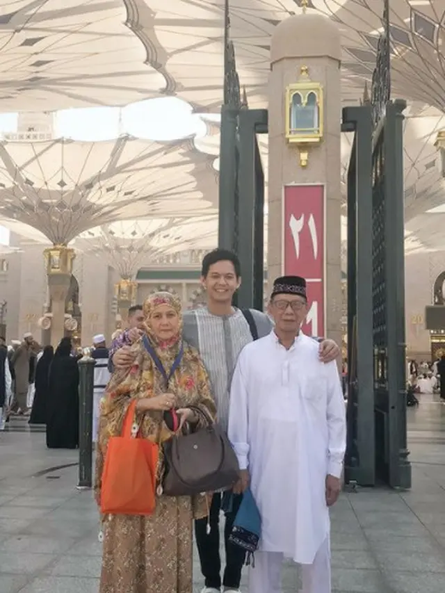 6 Potret Kebersamaan Andi Arsyil dan Sang Ayah, Kini Tinggal Kenangan